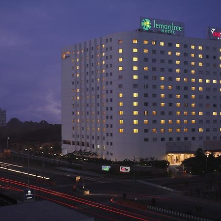 Lemon Tree Premier Hitec City Hyderabad Exterior foto